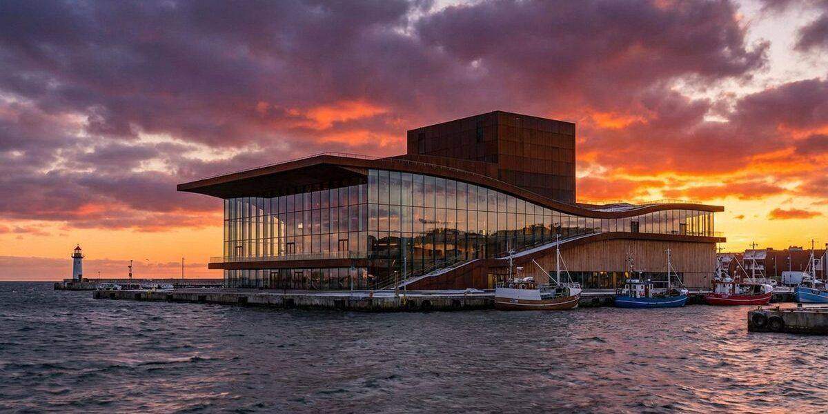 Theater Kiel — Opernhaus an der Förde